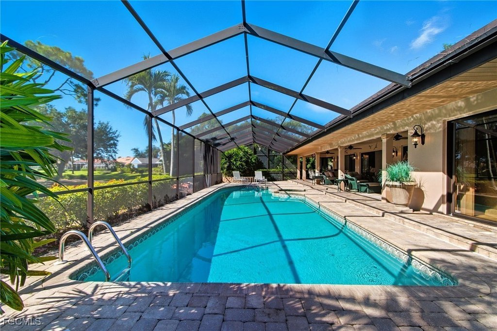 Fort Myers, Florida, 33912, United States, 3 Bedrooms Bedrooms, ,3.5 BathroomsBathrooms,Residential,Forsale,1971960