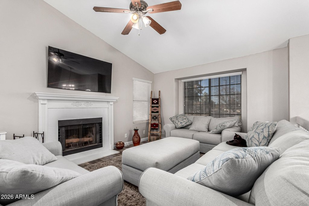 Gilbert, Arizona, 85233, United States, 4 Bedrooms Bedrooms, ,2.5 BathroomsBathrooms,Residential,Forsale,2015006