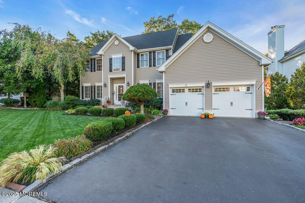 Howell, New Jersey, 07731, United States, 5 Bedrooms Bedrooms, ,3.5 BathroomsBathrooms,Residential,Forsale,1984548