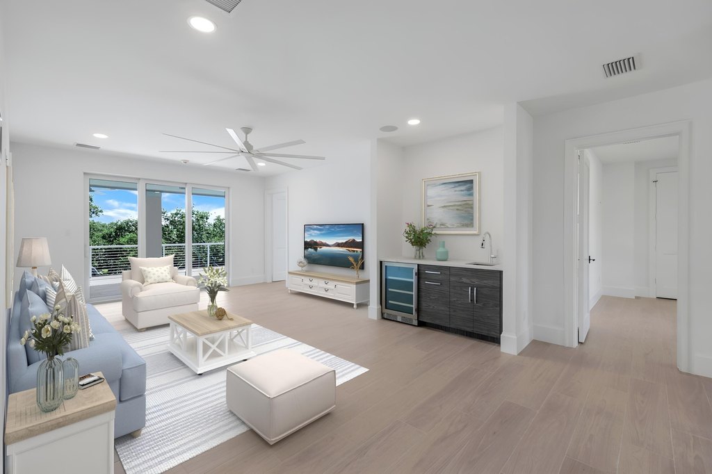 Marco Island, Florida, 34145, United States, 5 Bedrooms Bedrooms, ,3.5 BathroomsBathrooms,Residential,Forsale,2004775