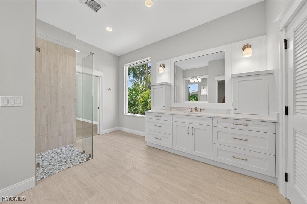 Sanibel, Florida, 33957, United States, 4 Bedrooms Bedrooms, ,3 BathroomsBathrooms,Residential,Forsale,1971925