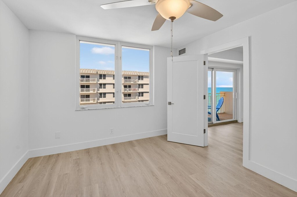 Highland Beach, Florida, 33487, United States, 2 Bedrooms Bedrooms, ,2 BathroomsBathrooms,Residential,Forsale,1969909