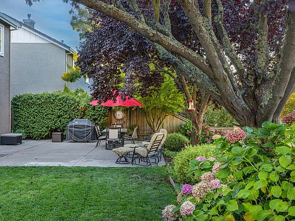 Petaluma, California, 94952, United States, 4 Bedrooms Bedrooms, ,3 BathroomsBathrooms,Residential,Forsale,1985922
