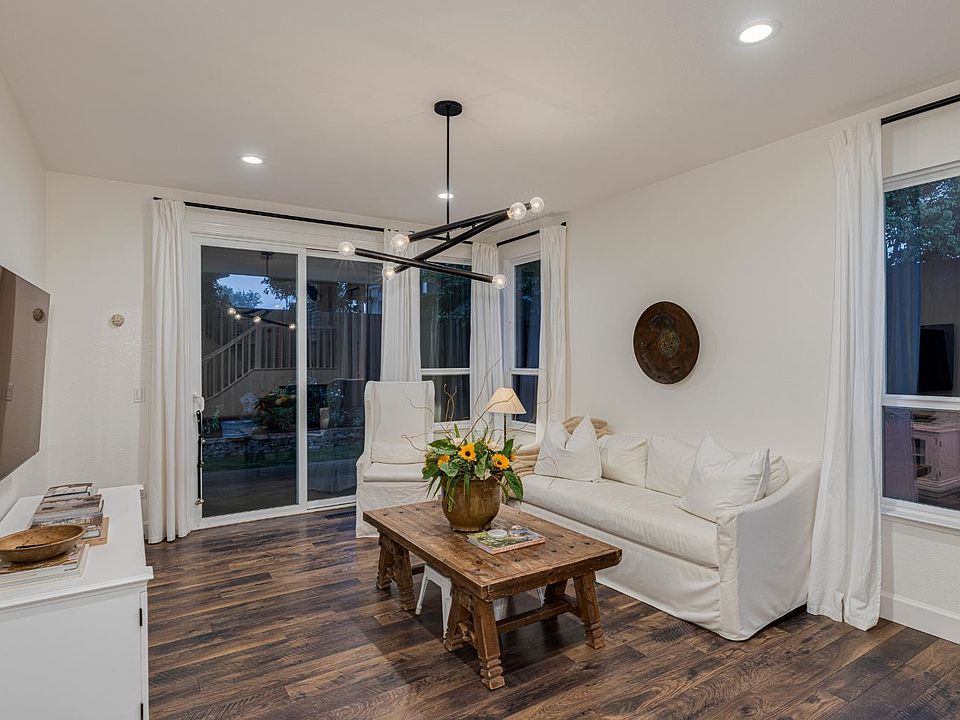 Rohnert Park, California, 94928, United States, 3 Bedrooms Bedrooms, ,2 BathroomsBathrooms,Residential,Forsale,1985923