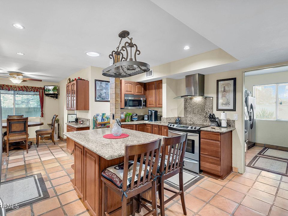 Phoenix, Arizona, 85023, United States, 3 Bedrooms Bedrooms, ,3 BathroomsBathrooms,Residential,Forsale,2014374