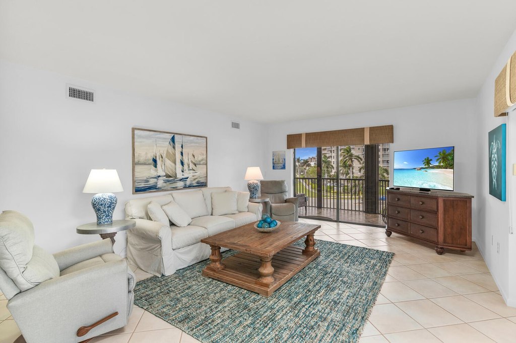 Marco Island, Florida, 34145, United States, 3 Bedrooms Bedrooms, ,2 BathroomsBathrooms,Residential,Forsale,2004760