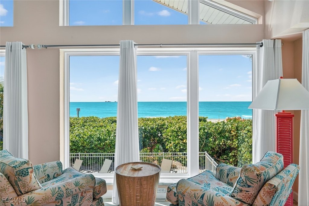 Captiva, Florida, 33924, United States, 4 Bedrooms Bedrooms, ,3.5 BathroomsBathrooms,Residential,Forsale,1971928