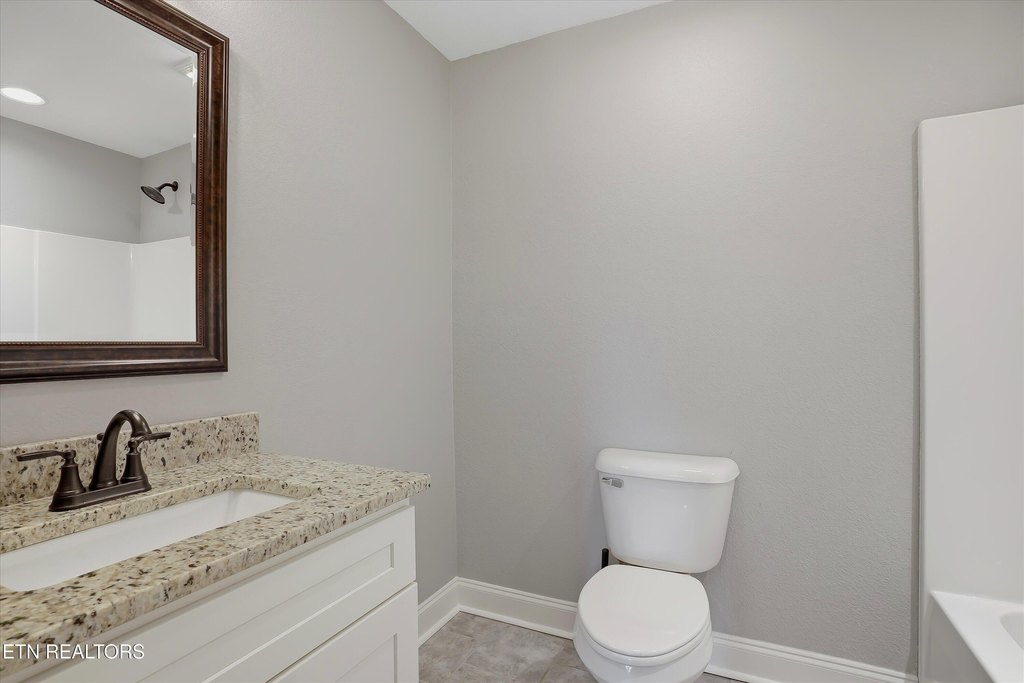 Maryville, Tennessee, 37804, United States, 4 Bedrooms Bedrooms, ,3 BathroomsBathrooms,Residential,Forsale,1973596