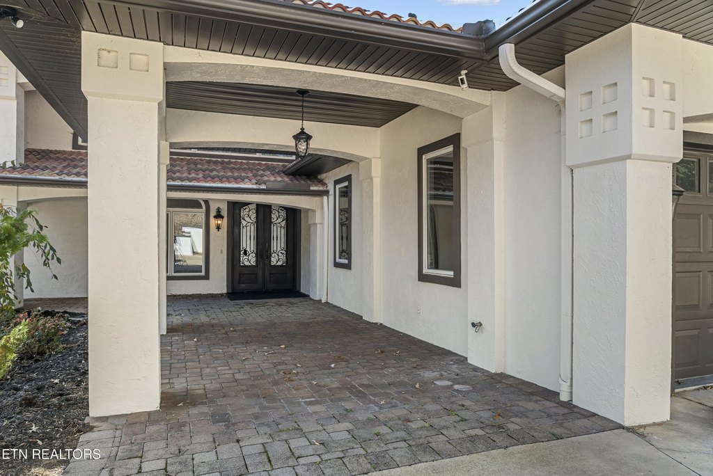 Friendsville, Tennessee, 37737, United States, 3 Bedrooms Bedrooms, ,5.5 BathroomsBathrooms,Residential,Forsale,1893721