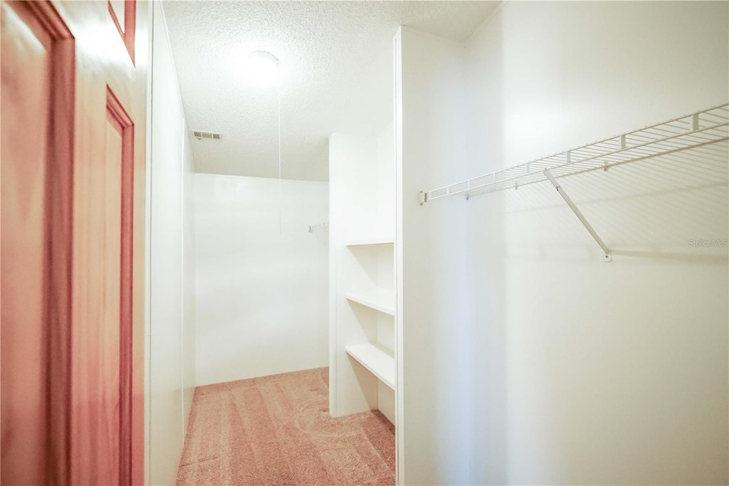 MORRISTON, Florida, 32668, United States, 4 Bedrooms Bedrooms, ,2 BathroomsBathrooms,Residential,Forsale,1994117