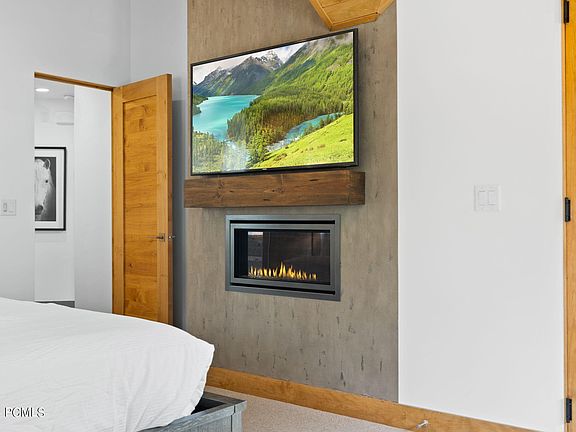 Park City, Utah, 84060, United States, 6 Bedrooms Bedrooms, ,7 BathroomsBathrooms,Residential,Forsale,1994179