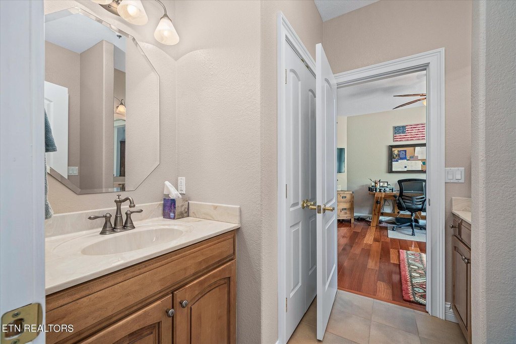 Fairfield Glade, Tennessee, 38558, United States, 5 Bedrooms Bedrooms, ,4.5 BathroomsBathrooms,Residential,Forsale,1907874