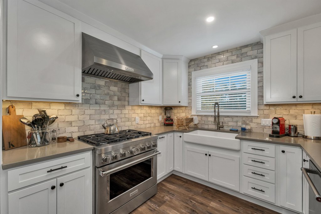 New Durham, New Hampshire, 03855, United States, 3 Bedrooms Bedrooms, ,3 BathroomsBathrooms,Residential,Forsale,2004714