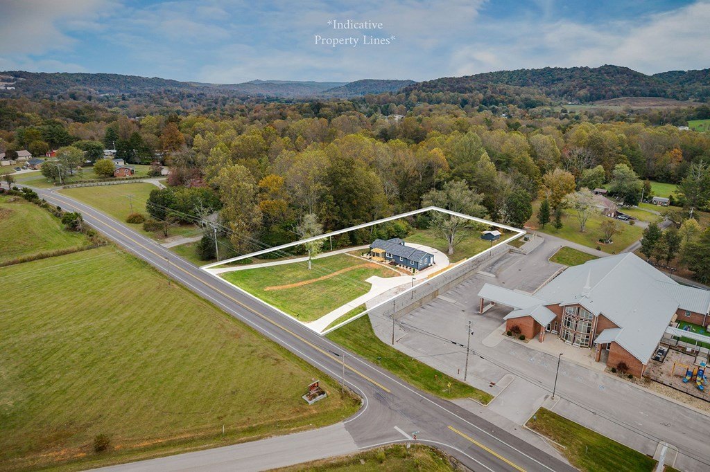 Cookeville, Tennessee, 38501, United States, 3 Bedrooms Bedrooms, ,3 BathroomsBathrooms,Residential,Forsale,1996597