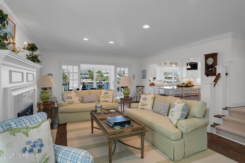 Mantoloking, New Jersey, 08738, United States, 6 Bedrooms Bedrooms, ,4 BathroomsBathrooms,Residential,Forsale,1966063