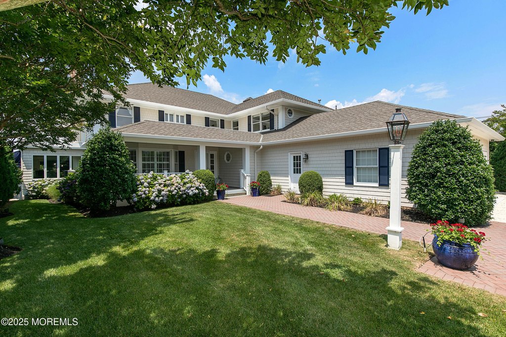 Mantoloking, New Jersey, 08738, United States, 6 Bedrooms Bedrooms, ,4 BathroomsBathrooms,Residential,Forsale,1966063