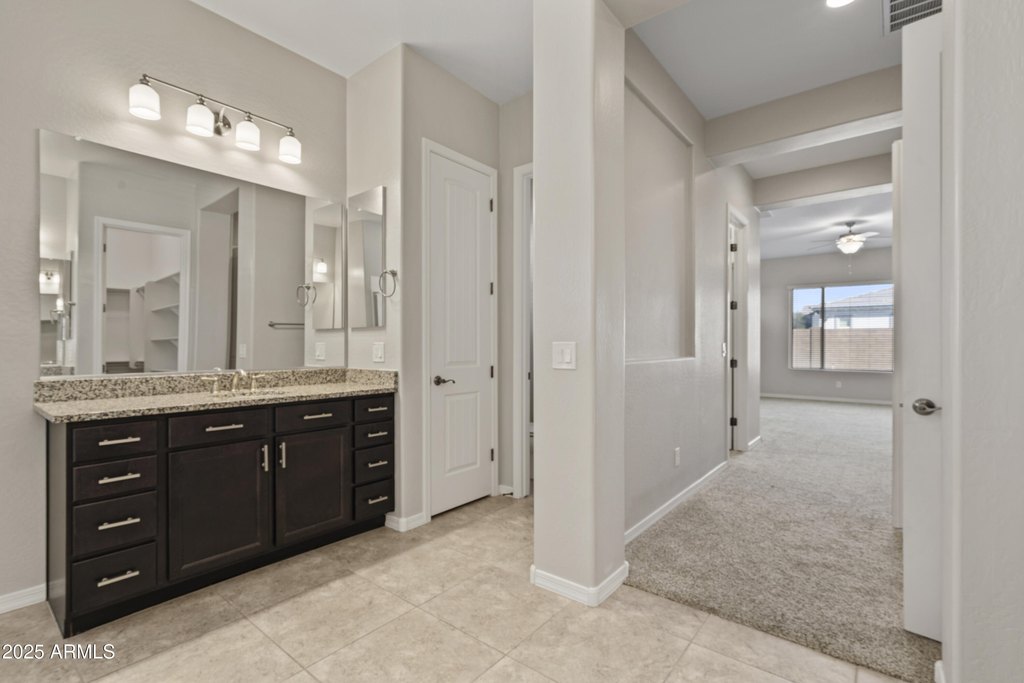 Mesa, Arizona, 85212, United States, 4 Bedrooms Bedrooms, ,3.5 BathroomsBathrooms,Residential,Forsale,2014401