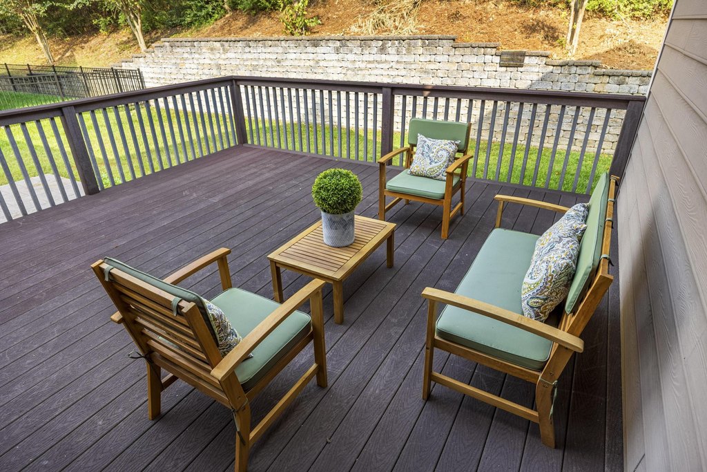 Chattanooga, Tennessee, 37415, United States, 4 Bedrooms Bedrooms, ,2.5 BathroomsBathrooms,Residential,Forsale,1995340