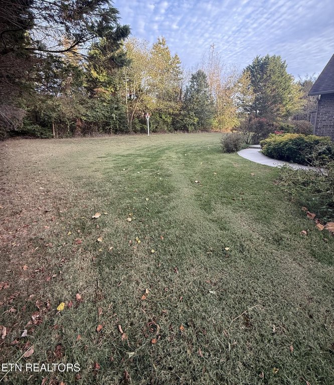 Alcoa, Tennessee, 37701, United States, 3 Bedrooms Bedrooms, ,2.5 BathroomsBathrooms,Residential,Forsale,1973607