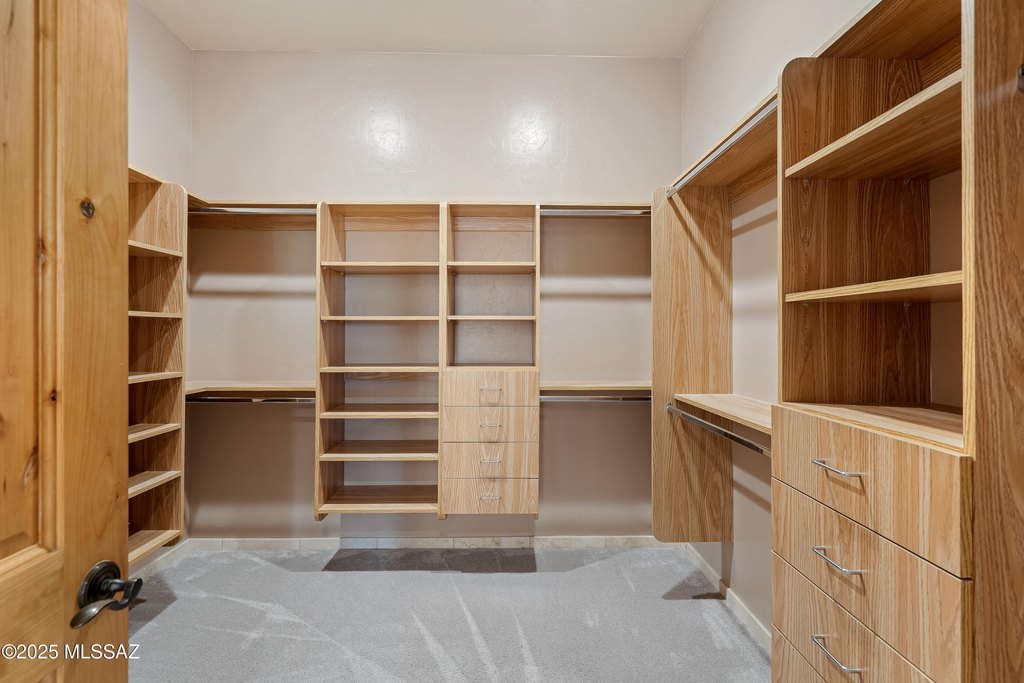 Tucson, Arizona, 85755, United States, 4 Bedrooms Bedrooms, ,5.5 BathroomsBathrooms,Residential,Forsale,1990104