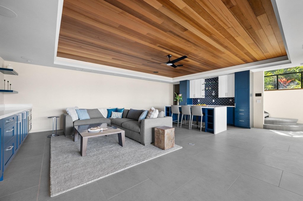 Lahaina, Hawaii, 96761, United States, 4 Bedrooms Bedrooms, ,4 BathroomsBathrooms,Residential,Forsale,2004548