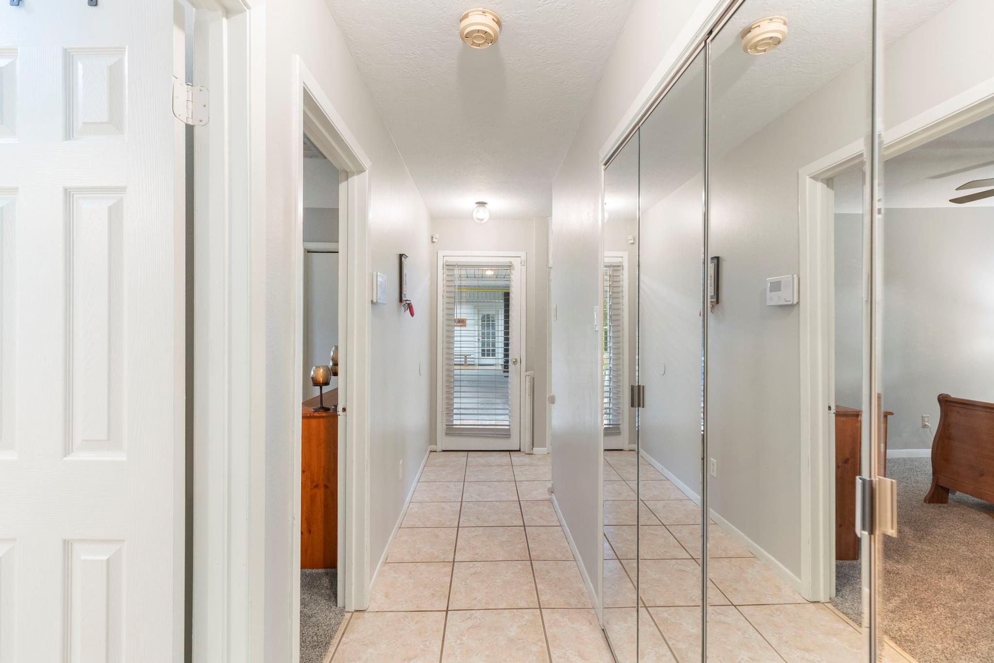 Huntsville, Texas, 77320, United States, 3 Bedrooms Bedrooms, ,3 BathroomsBathrooms,Residential,Forsale,1973441