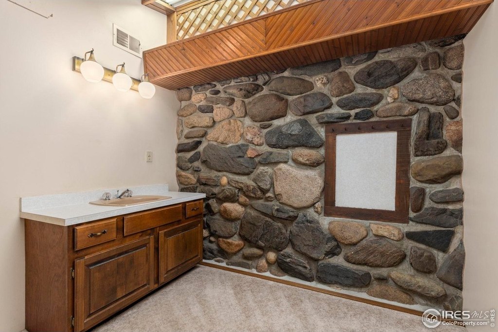 Loveland, Colorado, 80537, United States, 3 Bedrooms Bedrooms, ,2.5 BathroomsBathrooms,Residential,Forsale,2000023