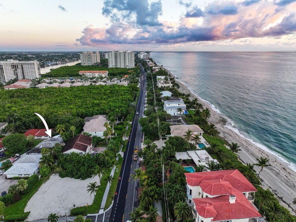 Highland Beach, Florida, 33487, United States, 3 Bedrooms Bedrooms, ,3 BathroomsBathrooms,Residential,Forsale,1996318