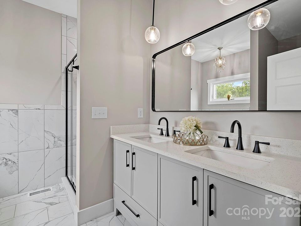 Asheville, North Carolina, 28806, United States, 3 Bedrooms Bedrooms, ,2 BathroomsBathrooms,Residential,Forsale,1986000