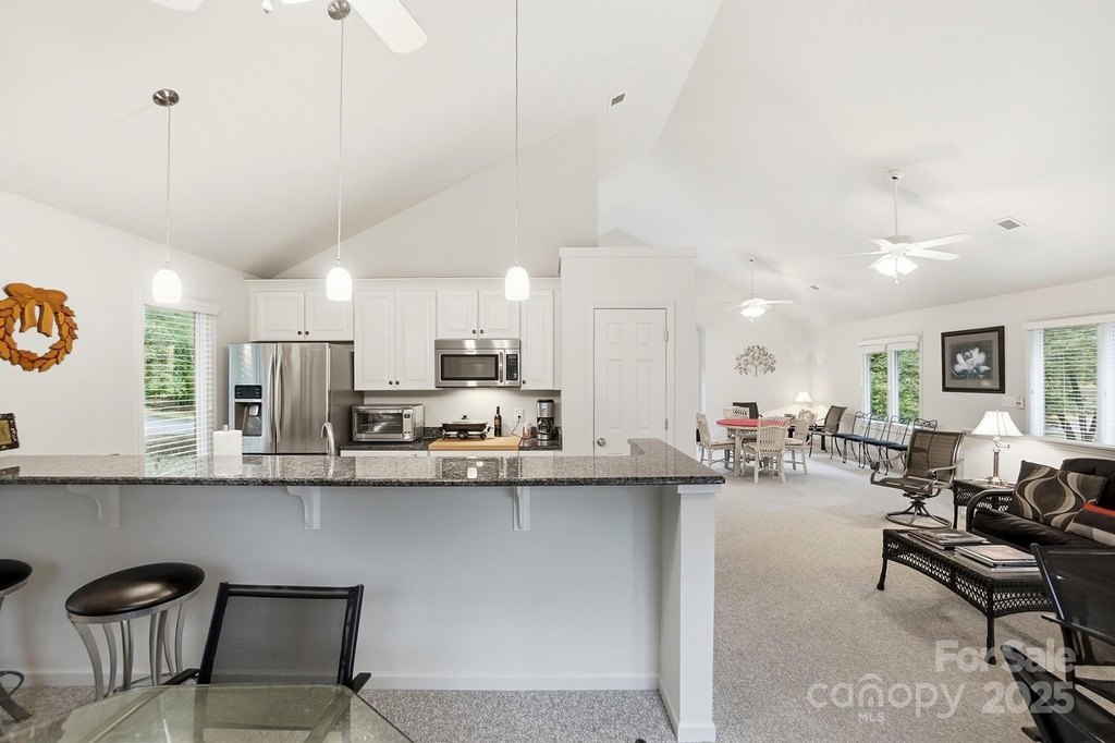 Lake Wylie, South Carolina, 29710, United States, 4 Bedrooms Bedrooms, ,4.5 BathroomsBathrooms,Residential,Forsale,2004559