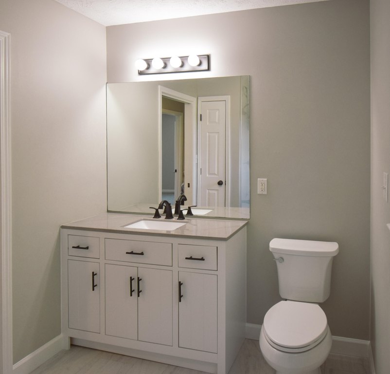 Rutledge, Tennessee, 37861, United States, 3 Bedrooms Bedrooms, ,2.5 BathroomsBathrooms,Residential,Forsale,1988740