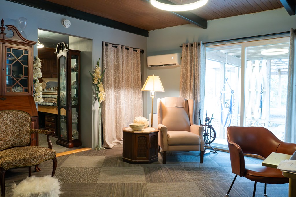 Doyle, Tennessee, 38559, United States, 3 Bedrooms Bedrooms, ,3 BathroomsBathrooms,Residential,Forsale,1996606