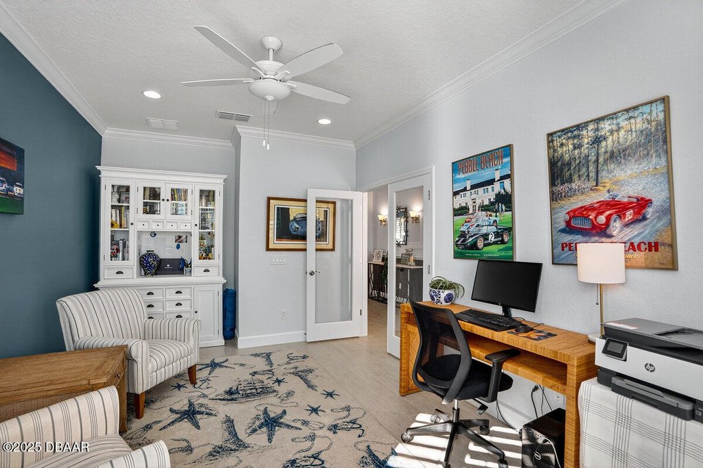 Daytona Beach, Florida, 32124, United States, 2 Bedrooms Bedrooms, ,2.5 BathroomsBathrooms,Residential,Forsale,1990148