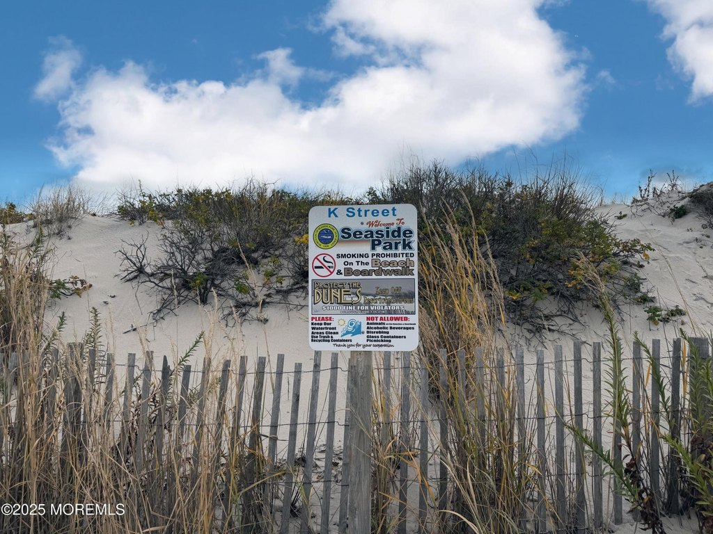 Seaside Park, New Jersey, 08752, United States, 3 Bedrooms Bedrooms, ,2 BathroomsBathrooms,Residential,Forsale,1994018