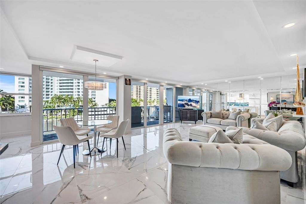 Fort Lauderdale, Florida, 33304, United States, 2 Bedrooms Bedrooms, ,2 BathroomsBathrooms,Residential,Forsale,2004490