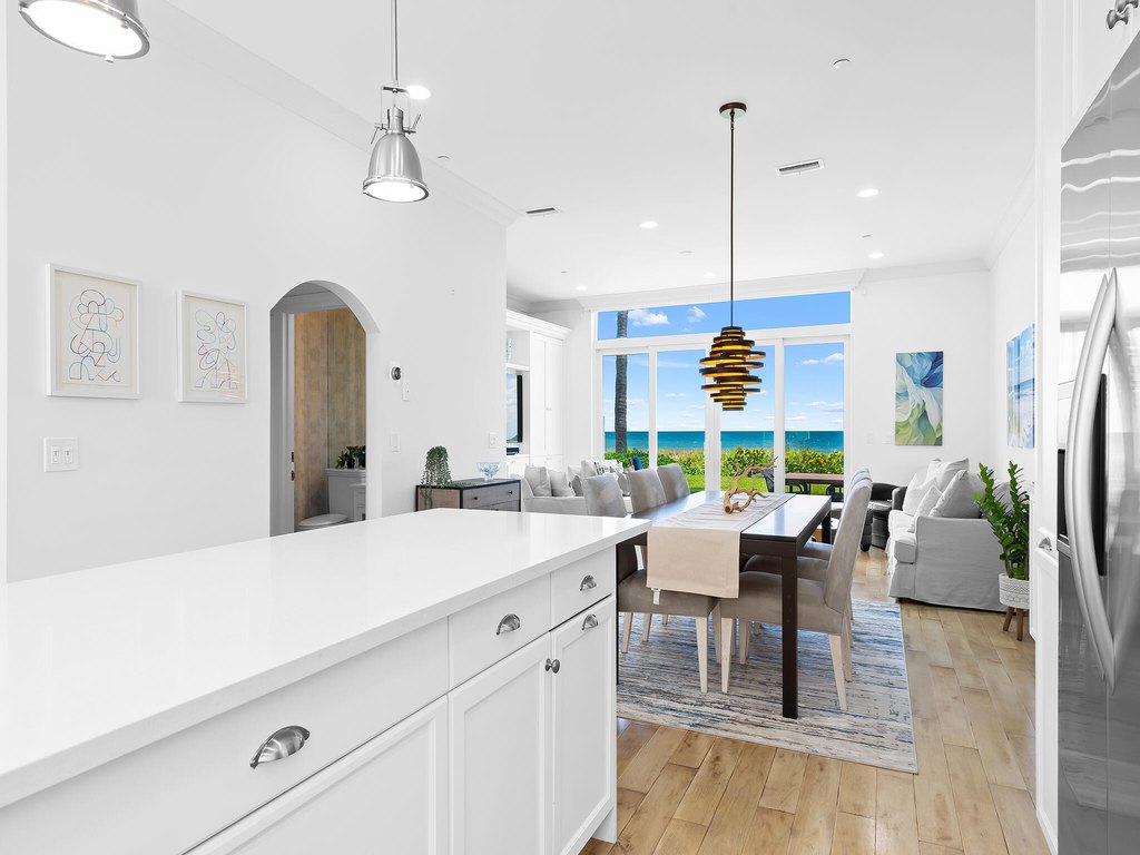 Delray Beach, Florida, 33483, United States, 4 Bedrooms Bedrooms, ,3.5 BathroomsBathrooms,Residential,Forsale,1996344