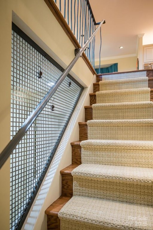 Flat Rock, North Carolina, 28731, United States, 3 Bedrooms Bedrooms, ,3.5 BathroomsBathrooms,Residential,Forsale,1985993