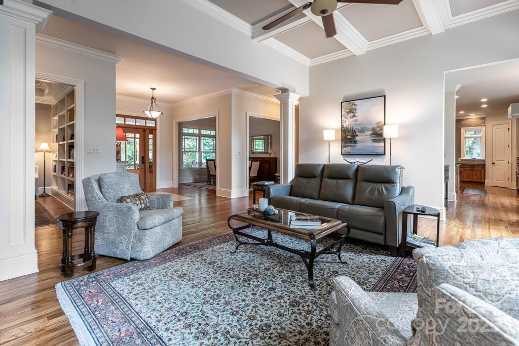 Flat Rock, North Carolina, 28731, United States, 3 Bedrooms Bedrooms, ,3.5 BathroomsBathrooms,Residential,Forsale,1985992