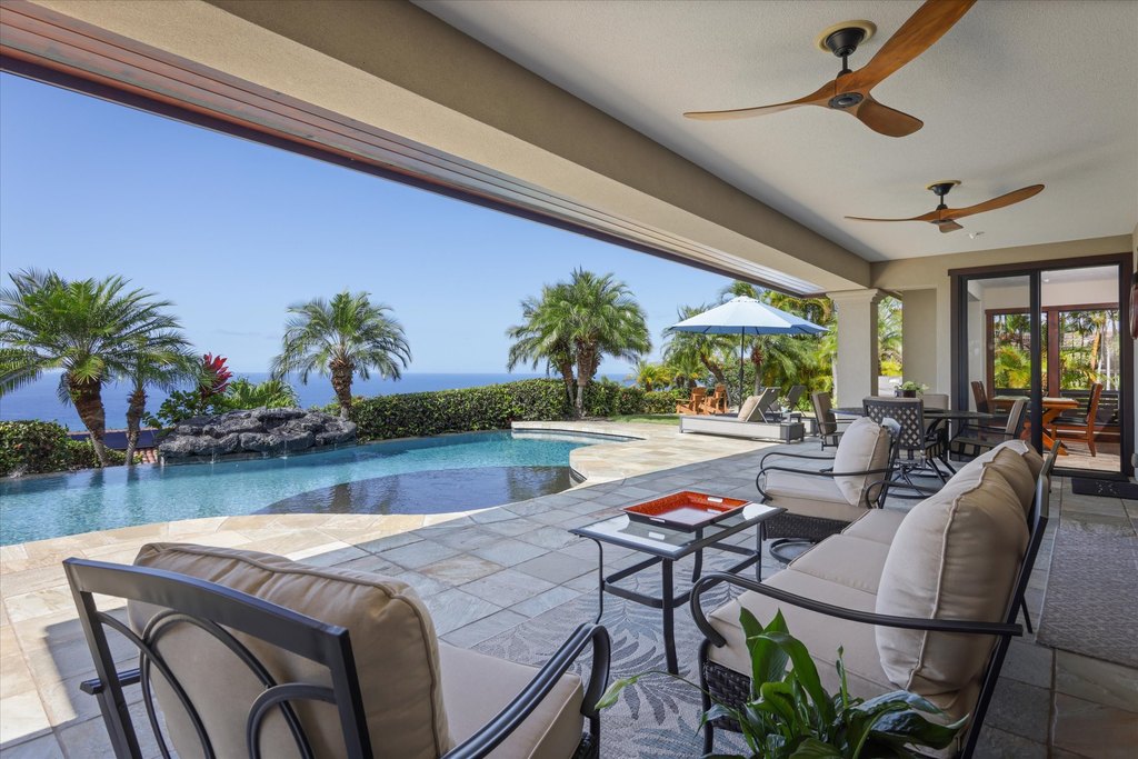 Kailua-Kona, Hawaii, 96740, United States, 3 Bedrooms Bedrooms, ,3 BathroomsBathrooms,Residential,Forsale,2004386