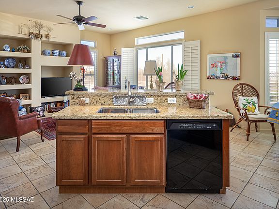 Marana, Arizona, 85658, United States, 2 Bedrooms Bedrooms, ,2 BathroomsBathrooms,Residential,Forsale,1990107