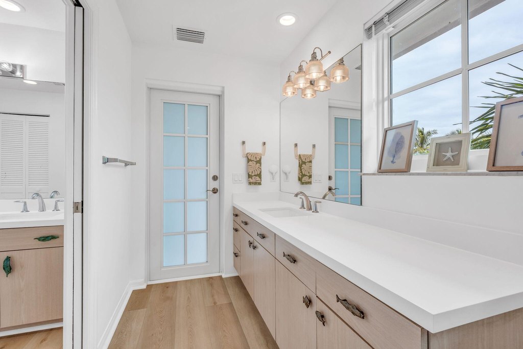 Summerland Key, Florida, 33042, United States, 3 Bedrooms Bedrooms, ,2 BathroomsBathrooms,Residential,Forsale,2004349