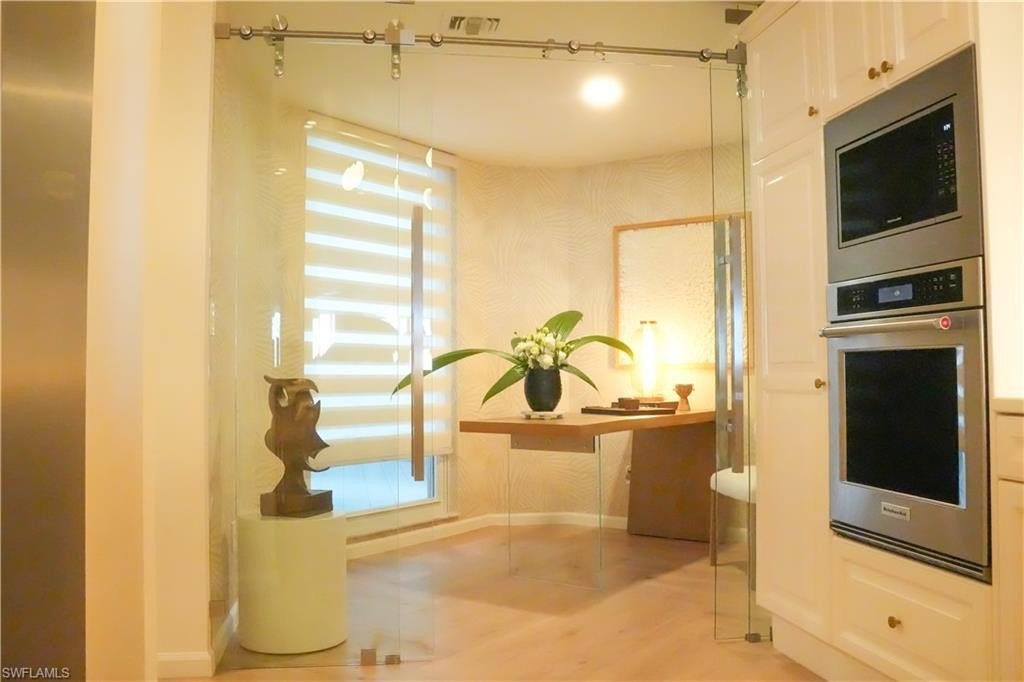 NAPLES, Florida, 34108, United States, 2 Bedrooms Bedrooms, ,2 BathroomsBathrooms,Residential,Forsale,2011597