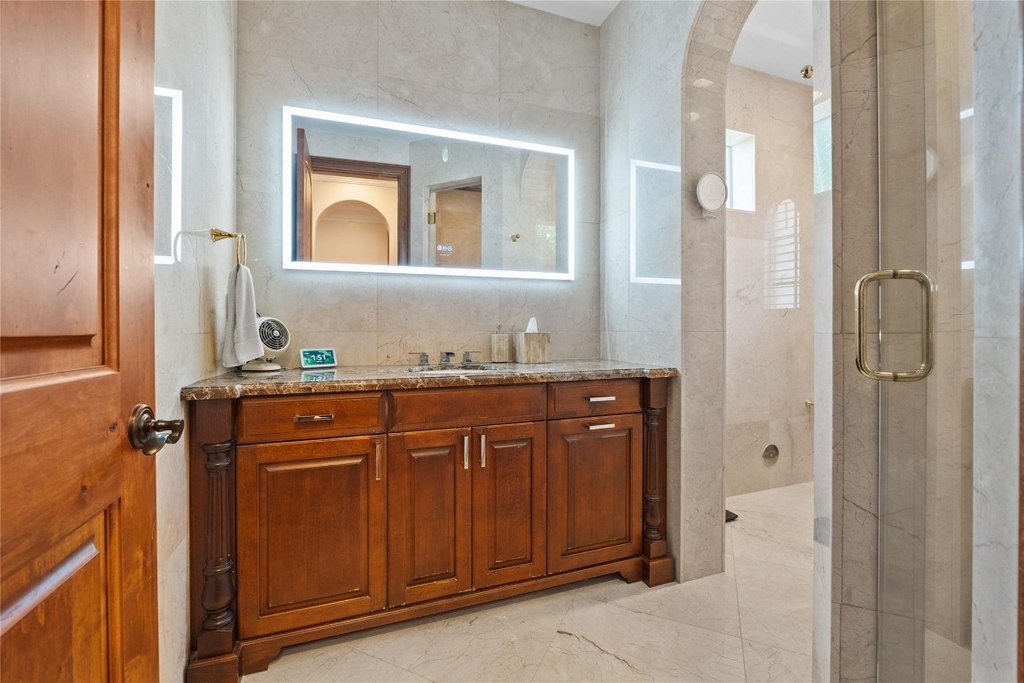 Fort Lauderdale, Florida, 33301, United States, 6 Bedrooms Bedrooms, ,6.5 BathroomsBathrooms,Residential,Forsale,2011545