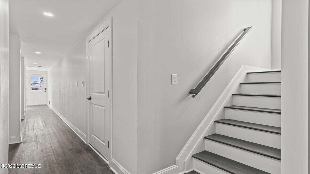 Seaside Heights, New Jersey, 08751, United States, 5 Bedrooms Bedrooms, ,4 BathroomsBathrooms,Residential,Forsale,1892997