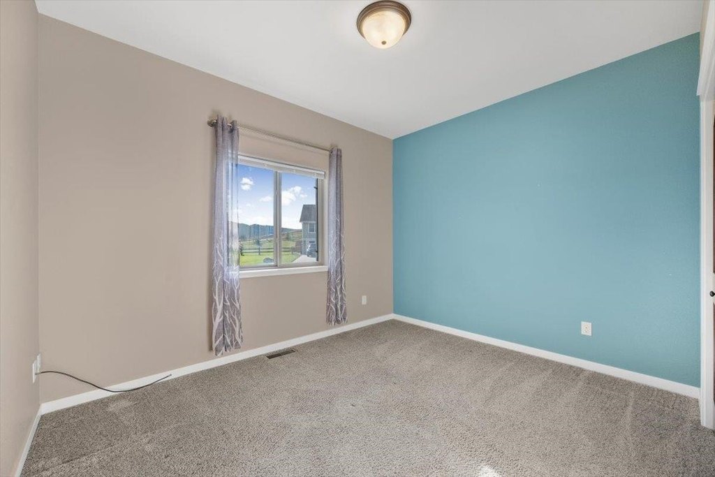 Spearfish, South Dakota, 57783, United States, 6 Bedrooms Bedrooms, ,3 BathroomsBathrooms,Residential,Forsale,2004331