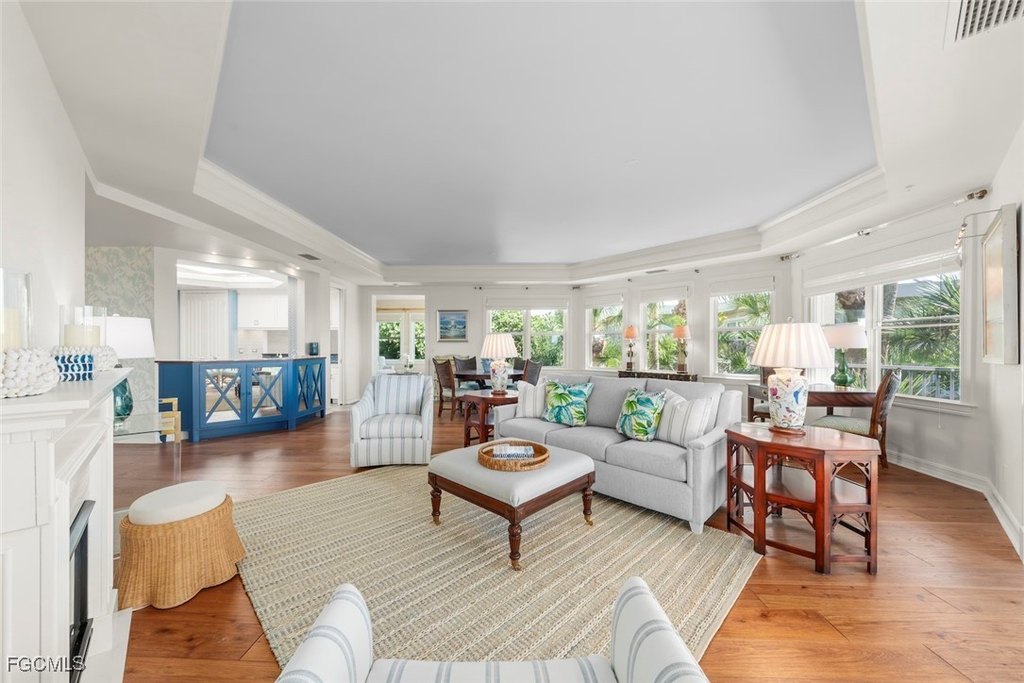 Sanibel, Florida, 33957, United States, 3 Bedrooms Bedrooms, ,2.5 BathroomsBathrooms,Residential,Forsale,1998635