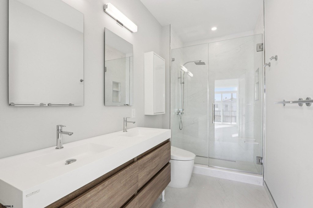 Atlantic City, New Jersey, 08401, United States, ,Residential,Forsale,2004608