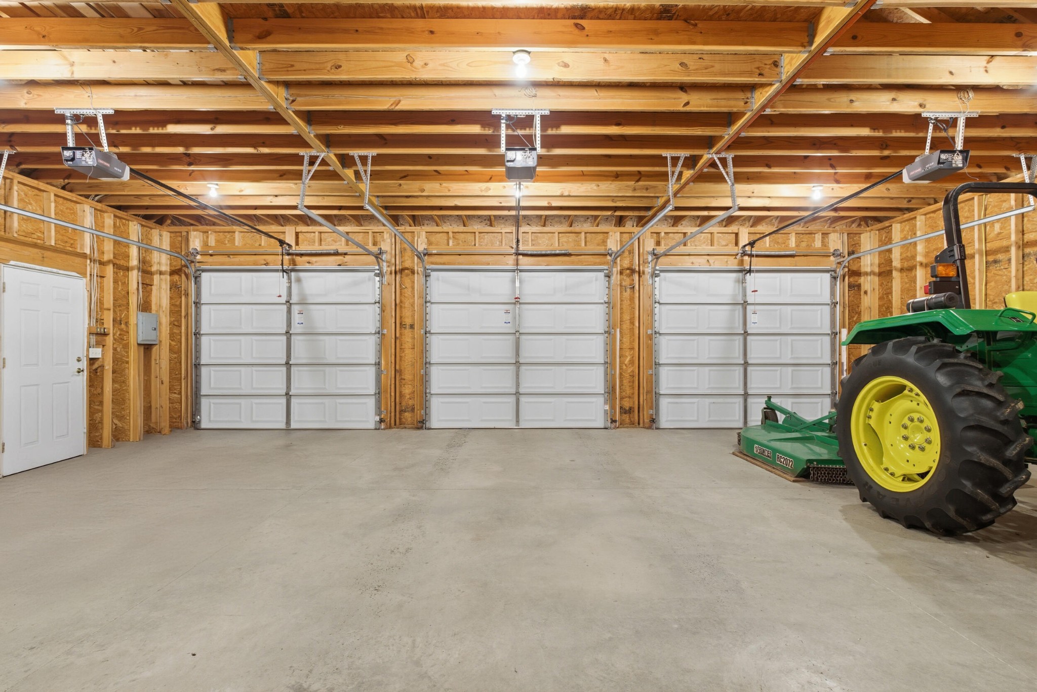 Bridgeport, Alabama, 35740, United States, 4 Bedrooms Bedrooms, ,3.5 BathroomsBathrooms,Residential,Forsale,2009579