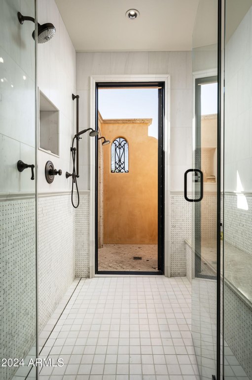 Scottsdale, Arizona, 85255, United States, 4 Bedrooms Bedrooms, ,6.5 BathroomsBathrooms,Residential,Forsale,2000270