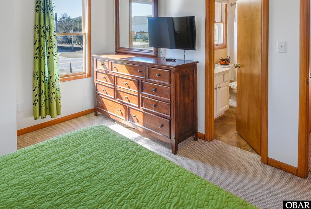 Corolla, North Carolina, 27927, United States, 5 Bedrooms Bedrooms, ,4.5 BathroomsBathrooms,Residential,Forsale,2004884